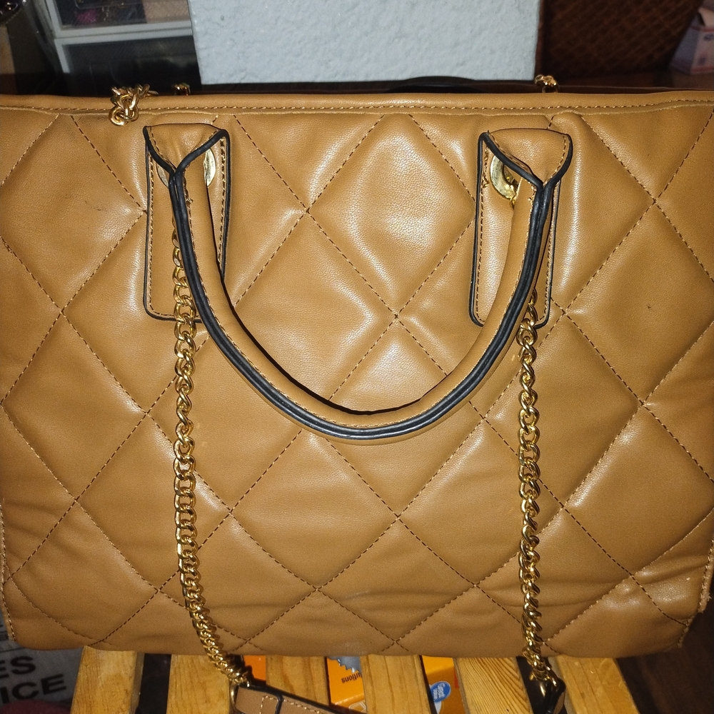 Tote